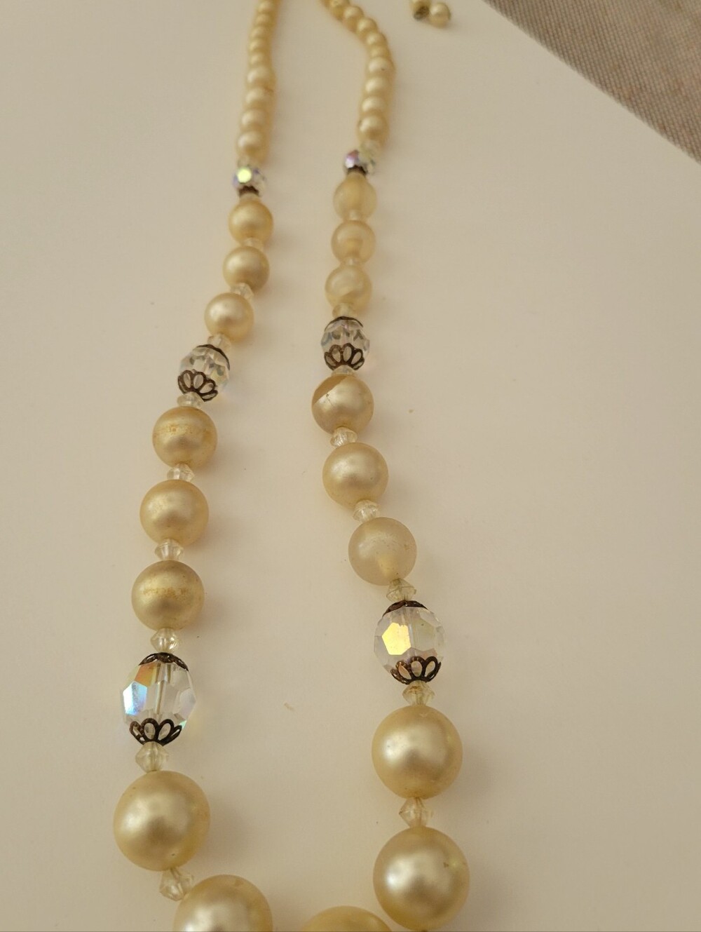 Vintage Classic Cream Pearl Beaded Necklace - Elegant Women's Jewelry